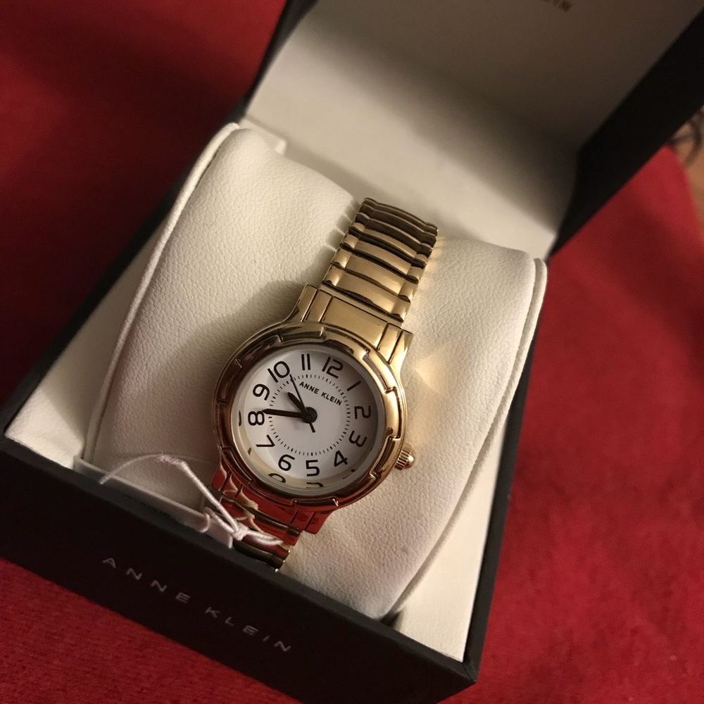 Anne Klein